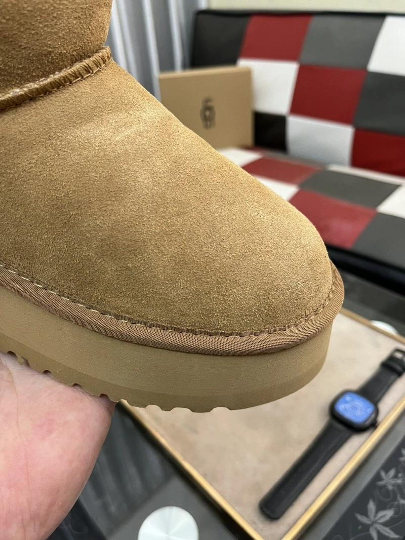 UGX Boots Bold 228253