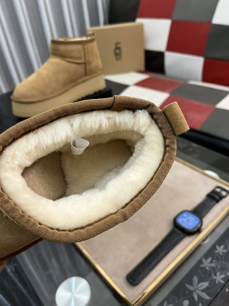 UGX Boots Bold 228253