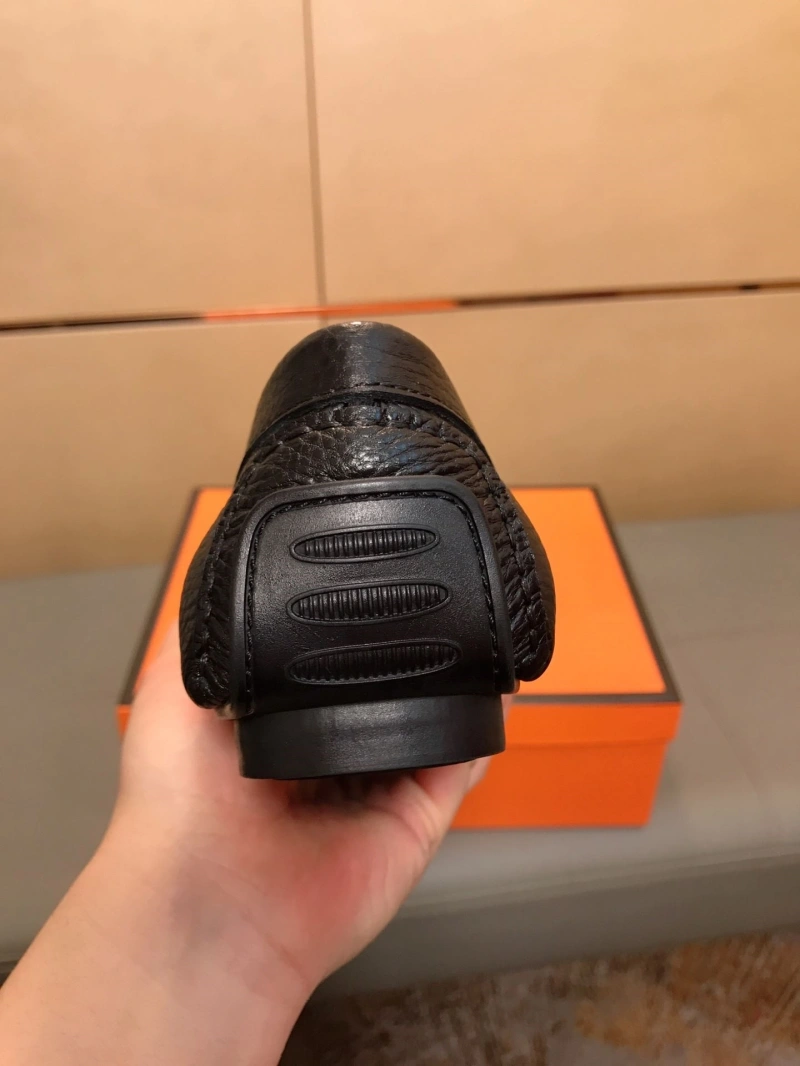 Flexible Gxccx Leather Shoes 160040