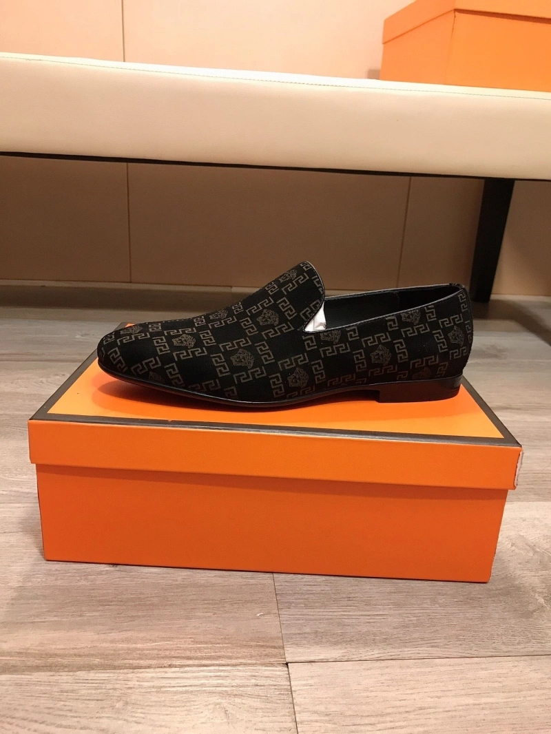 Cozy Gxvxnchy Leather Shoes 153586