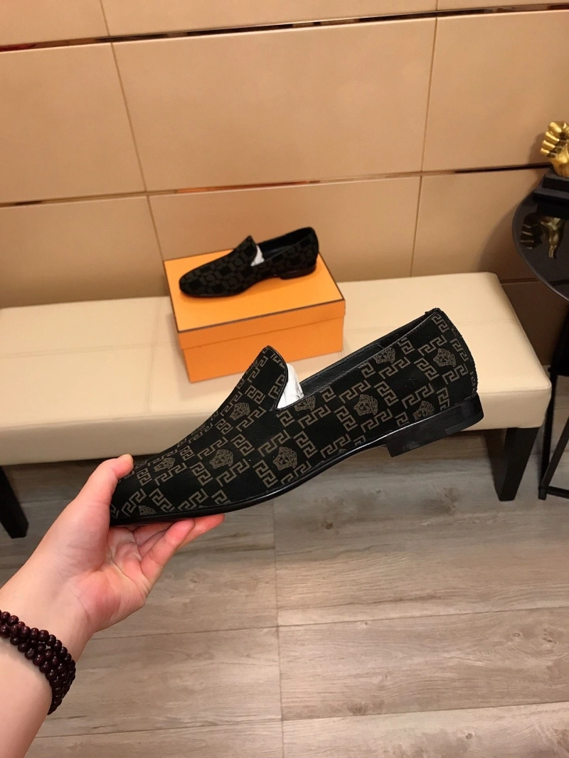 Cozy Gxvxnchy Leather Shoes 153586