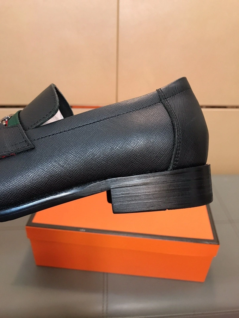 Flexible Gxccx Leather Shoes 160048