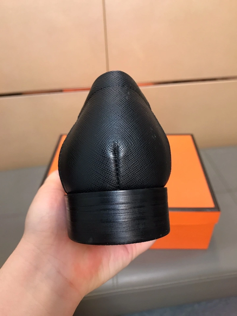 Flexible Gxccx Leather Shoes 160048