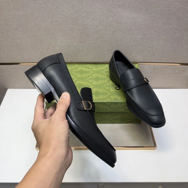Affordable Gxccx Leather Shoes 160031