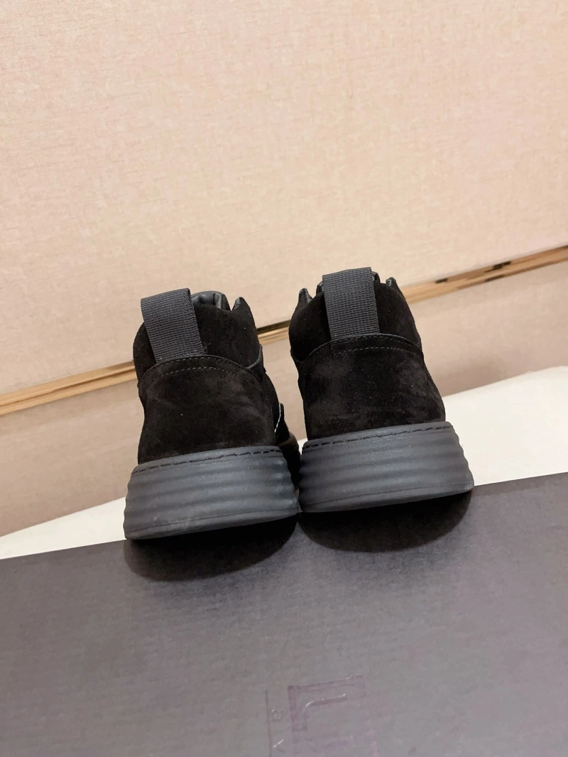 Bold UGX Boots 228250