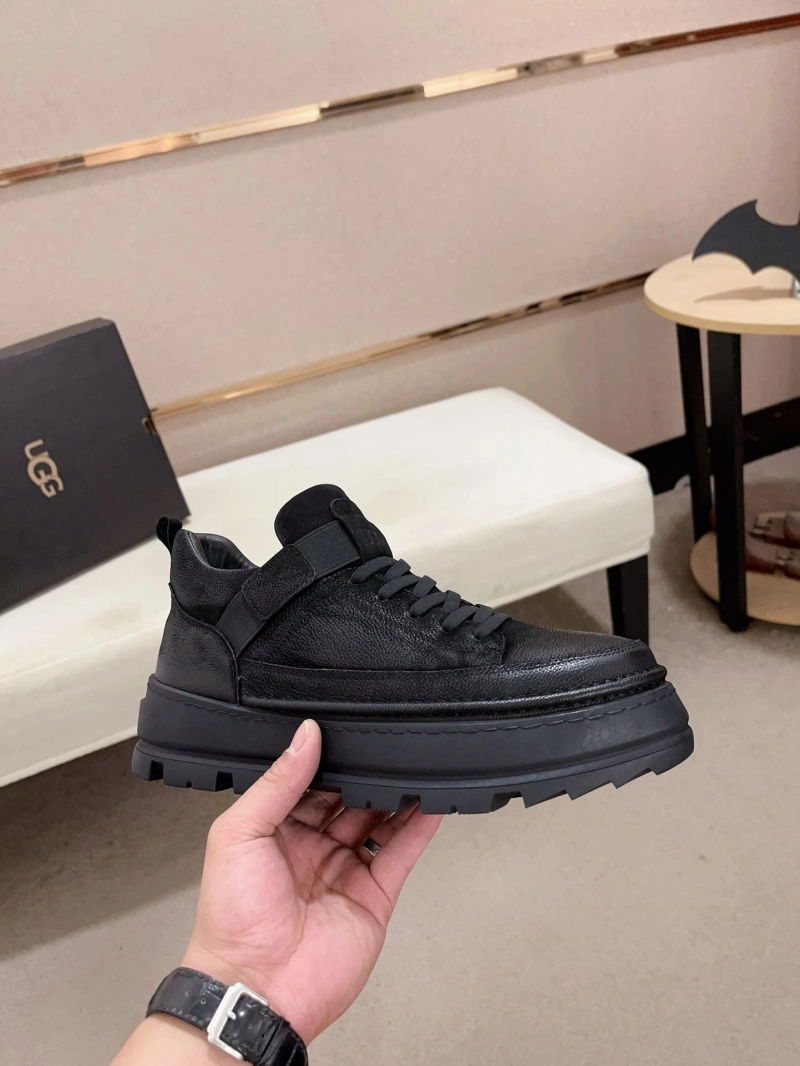 Lightweight UGX Casual Shoes 228161
