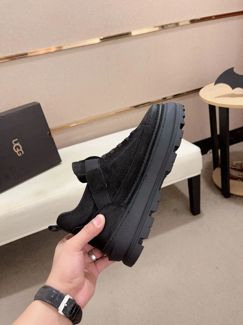 Lightweight UGX Casual Shoes 228161