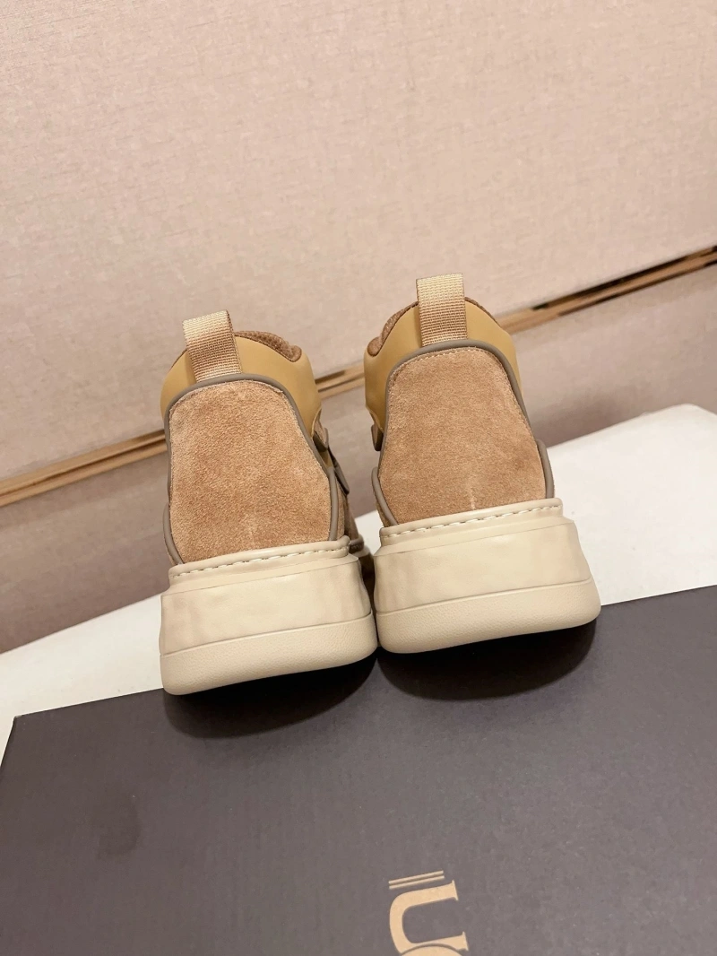 Popular UGX Casual Shoes 228139