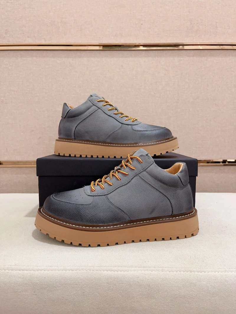 Comfortable UGX Casual Shoes 228140