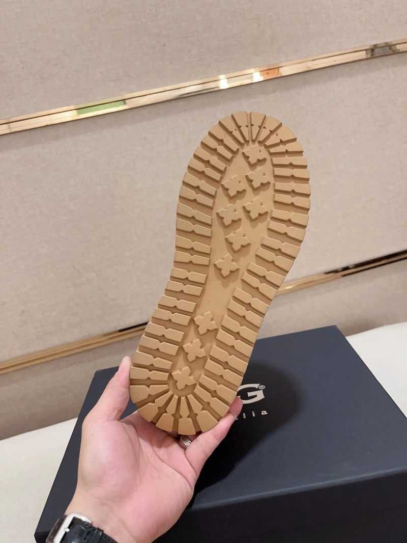 Comfortable UGX Casual Shoes 228140