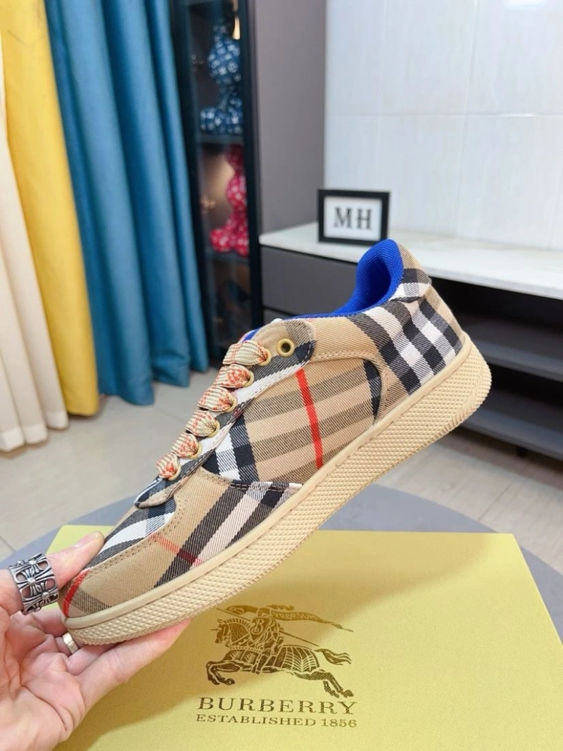 Soft Bxrbxrry Sneakers 115115