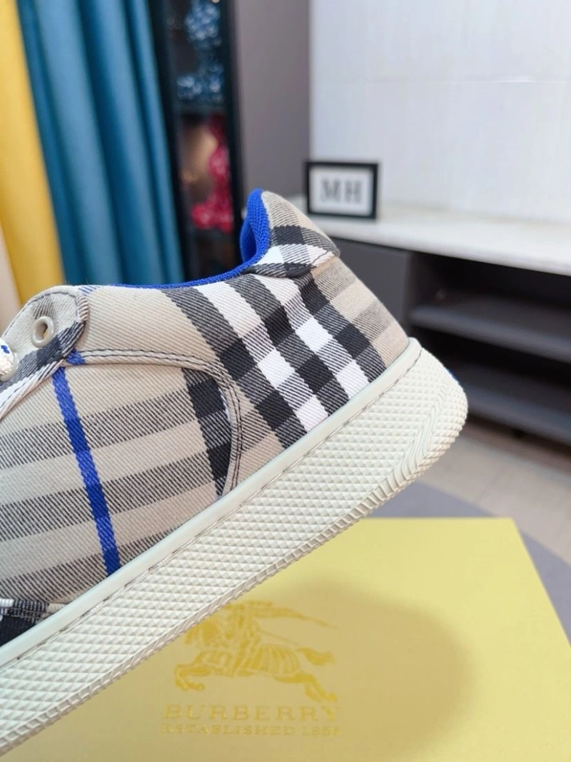 ModernLook Bxrbxrry Sneakers 115110