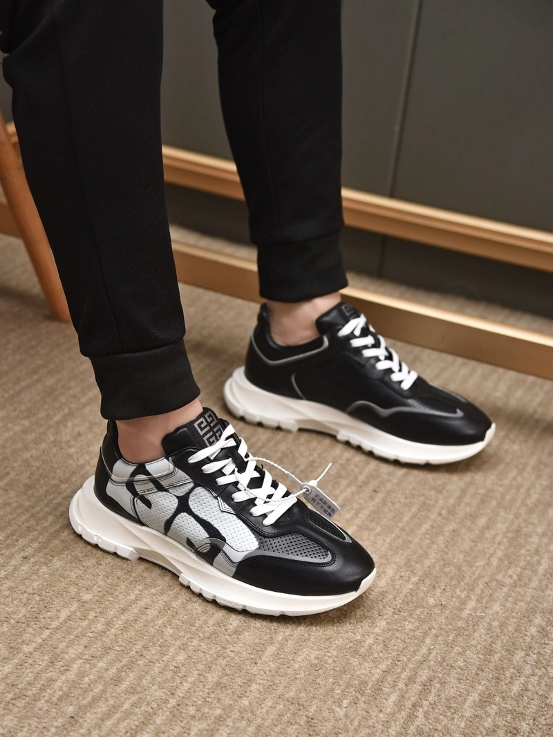 Gxvxnchy Sneakers Soft 153427