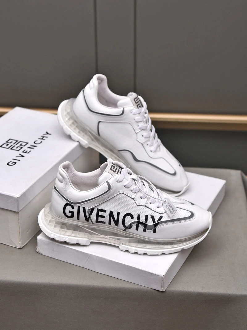 ModernLook Gxvxnchy Sneakers 153429