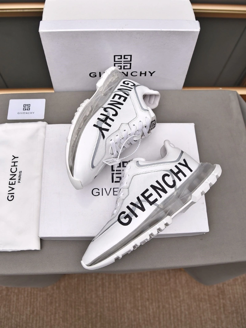 ModernLook Gxvxnchy Sneakers 153429