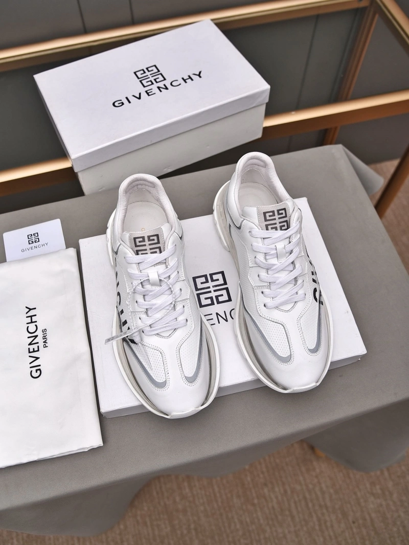 ModernLook Gxvxnchy Sneakers 153429
