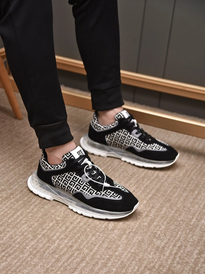 Gxvxnchy Sneakers Lightweight 153416