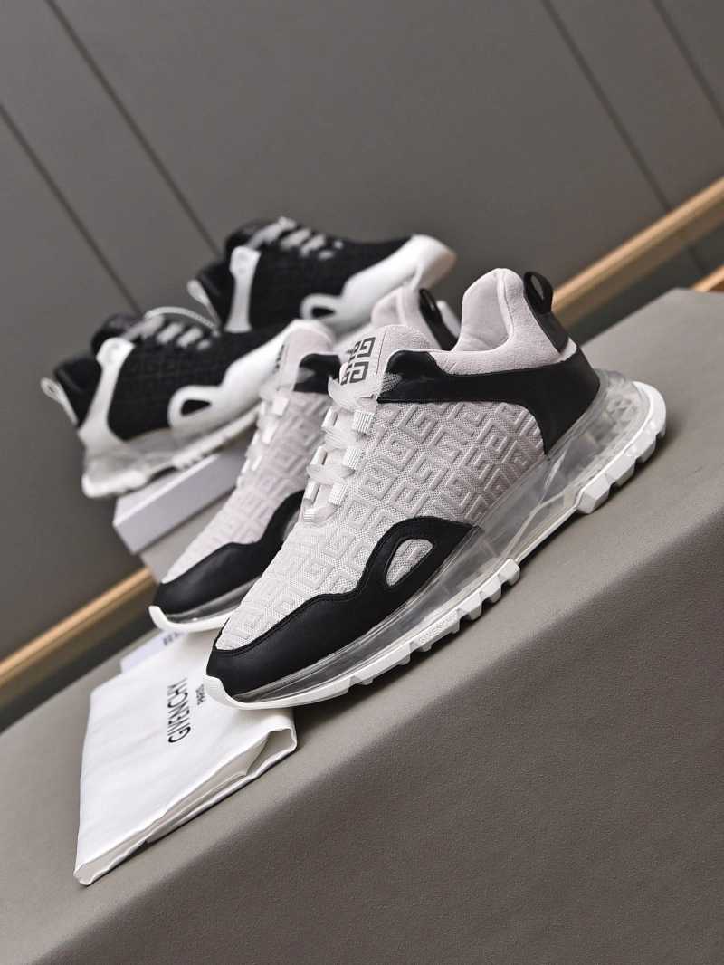 Gxvxnchy Sneakers Durable 153418