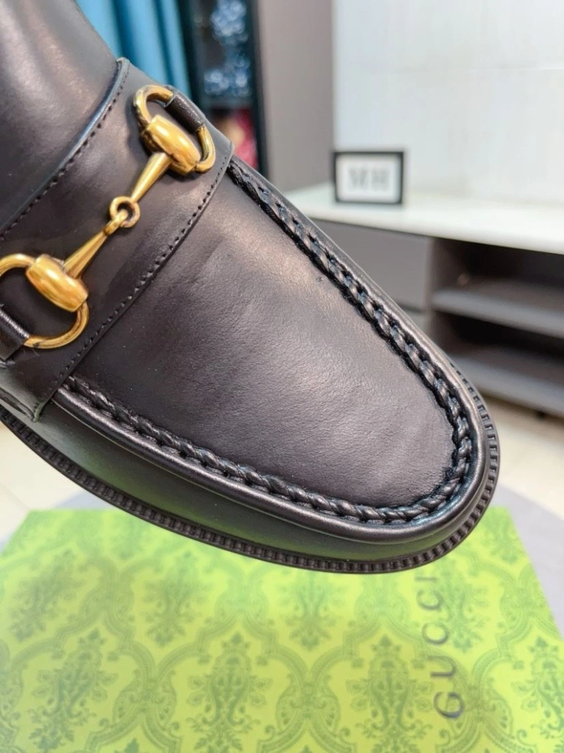 Stylish Gxccx Leather Shoes 160013