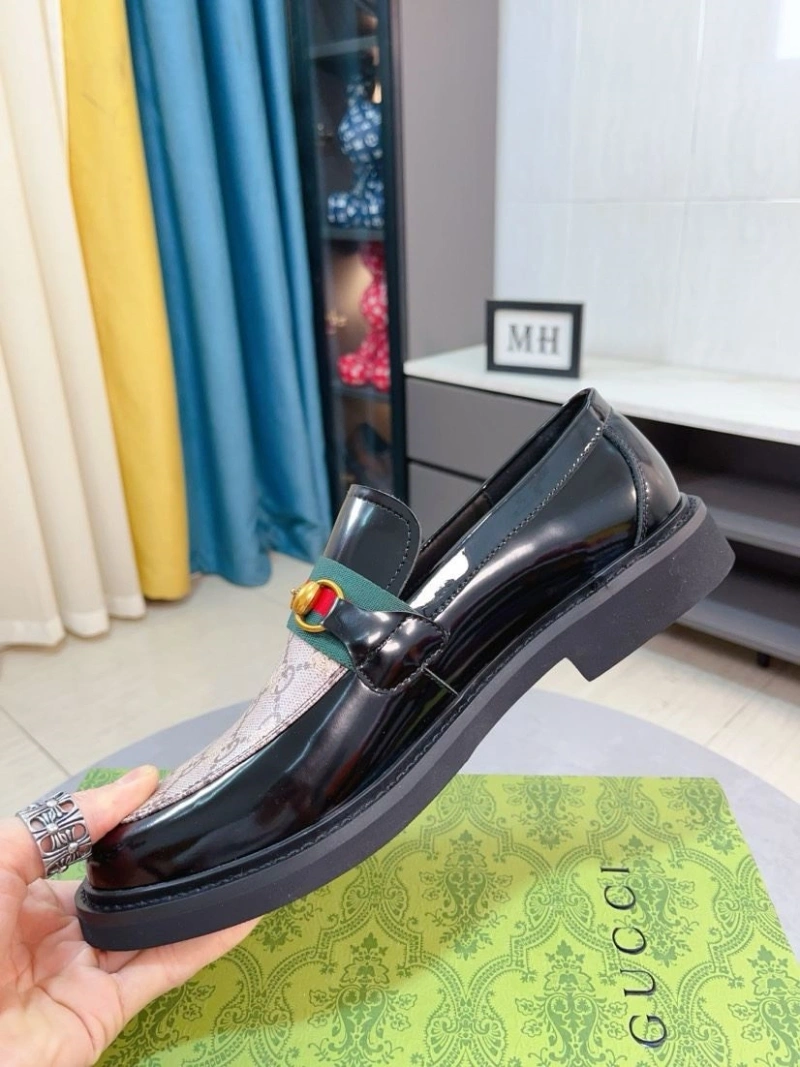 Elegant Gxccx Leather Shoes 160017