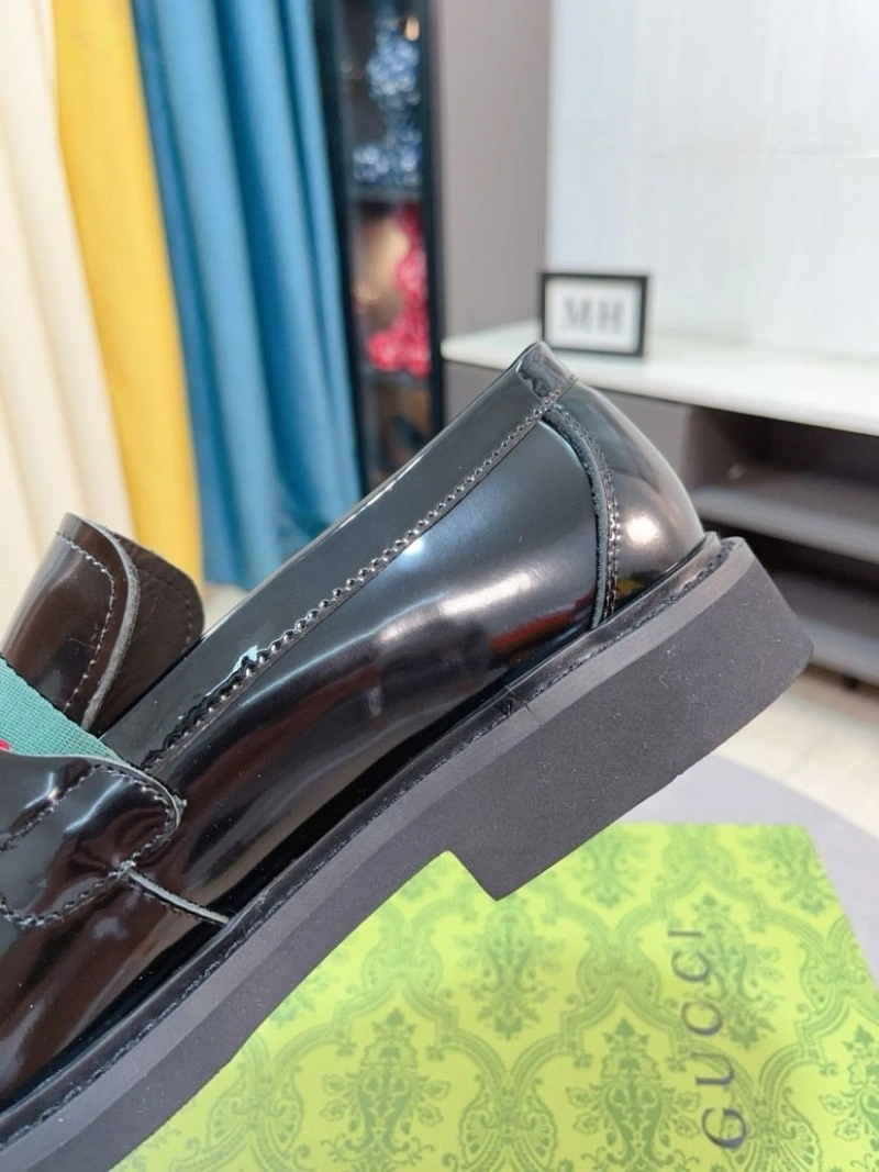 Elegant Gxccx Leather Shoes 160017