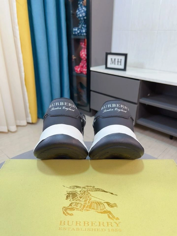 Elegant Bxrbxrry Sneakers 115107