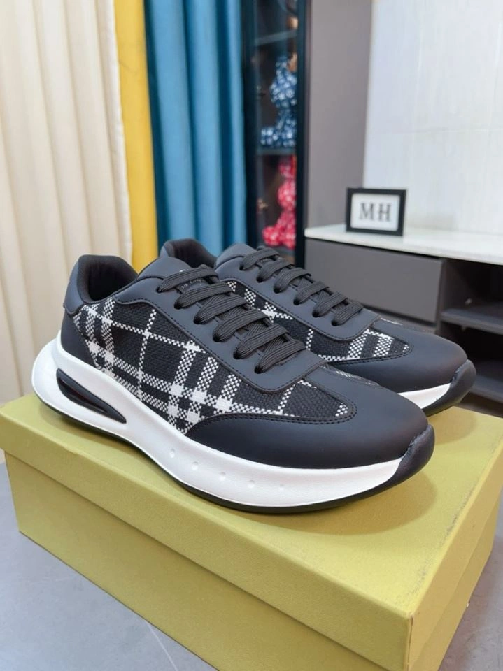 Elegant Bxrbxrry Sneakers 115107