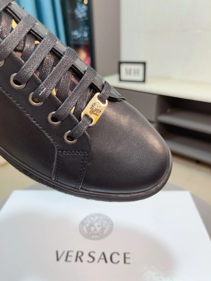 StreetReady Gxvxnchy Leather Shoes 153584