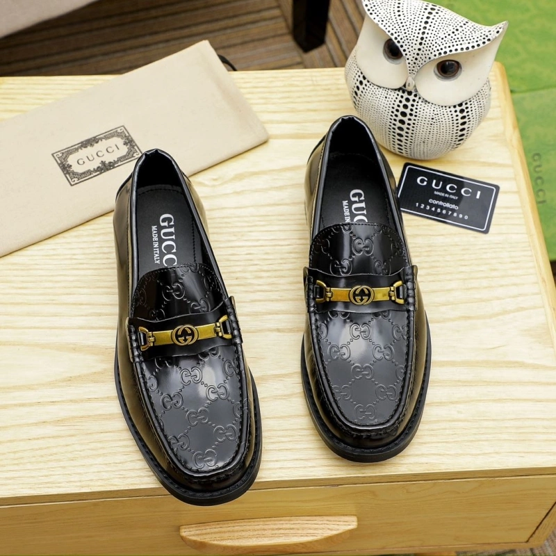 Stylish Gxccx Leather Shoes 159981