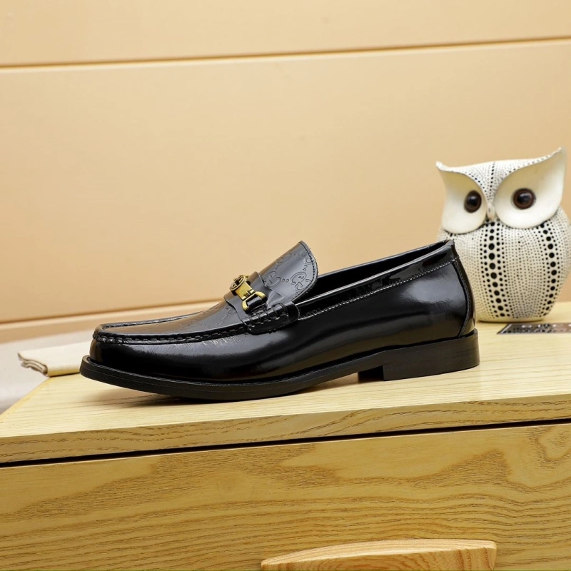 Stylish Gxccx Leather Shoes 159981