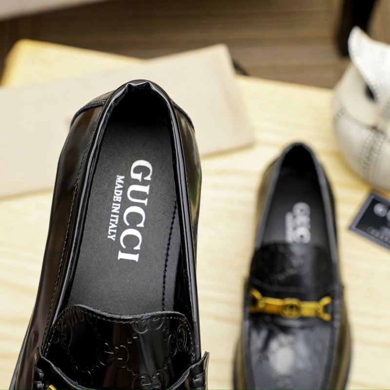 Stylish Gxccx Leather Shoes 159981