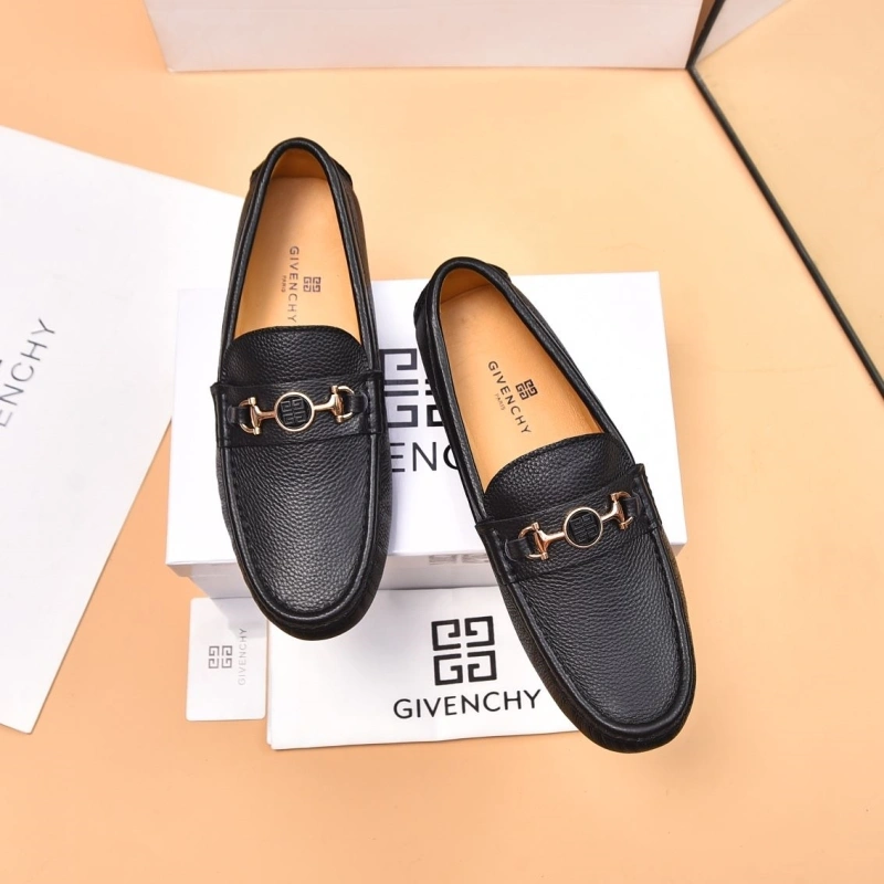 Reliable Gxvxnchy Leather Shoes 153570