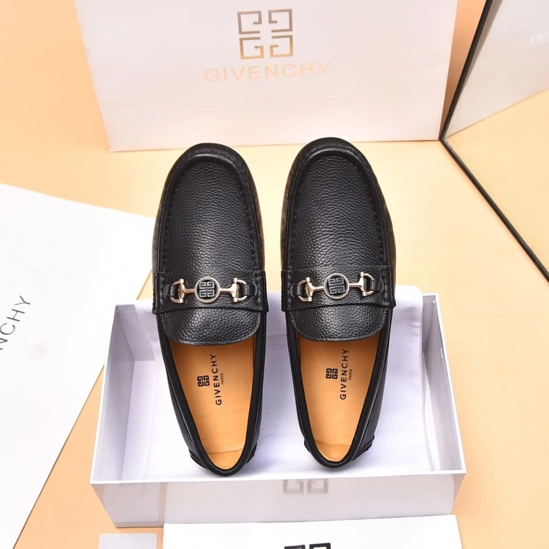 Reliable Gxvxnchy Leather Shoes 153570