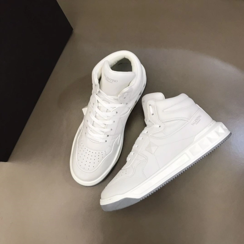 HighQuality Vxlxntino Sneakers 231119