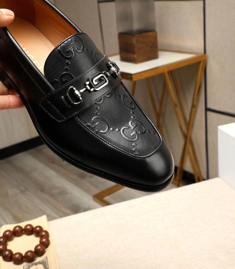 Vibrant Gxccx Leather Shoes 159969