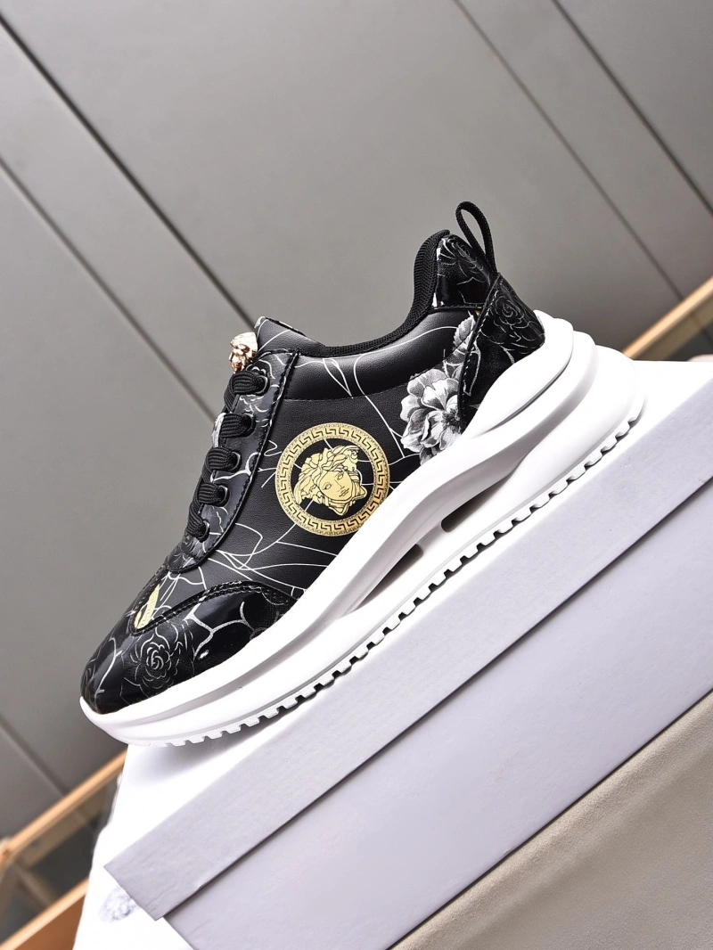 Practical Gxvxnchy Sneakers 153420