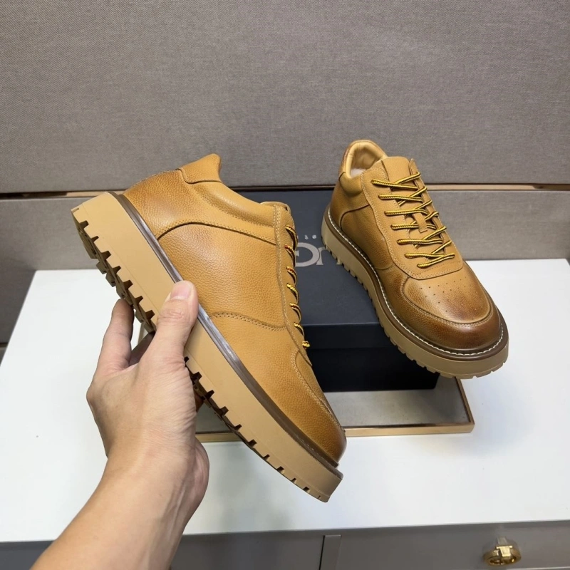 Classic UGX Casual Shoes 228100