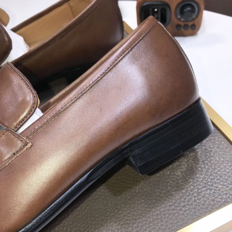 HighQuality Gxccx Leather Shoes 159943