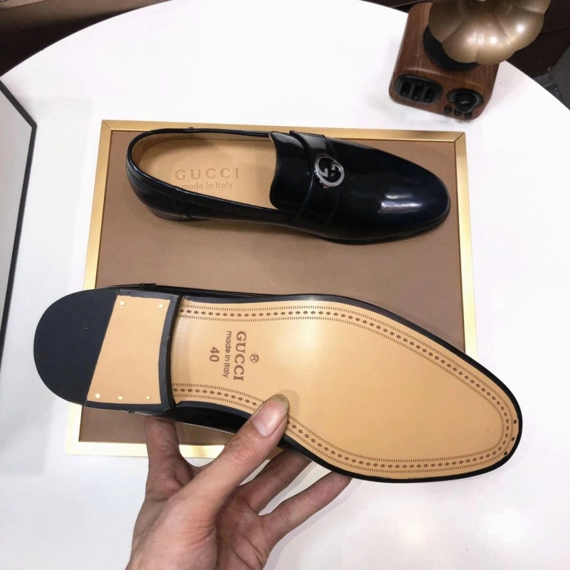 Fashionable Gxccx Leather Shoes 159927