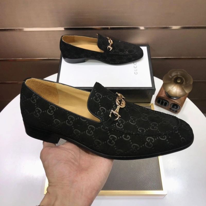 Elegant Gxccx Leather Shoes 159918