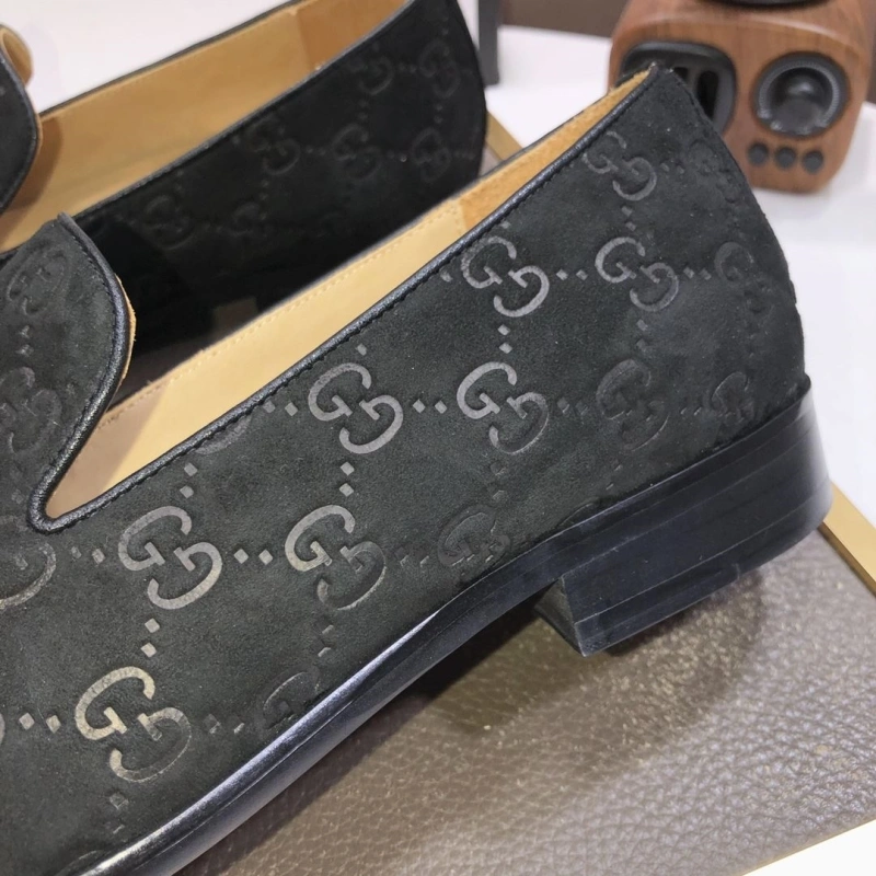 Elegant Gxccx Leather Shoes 159918