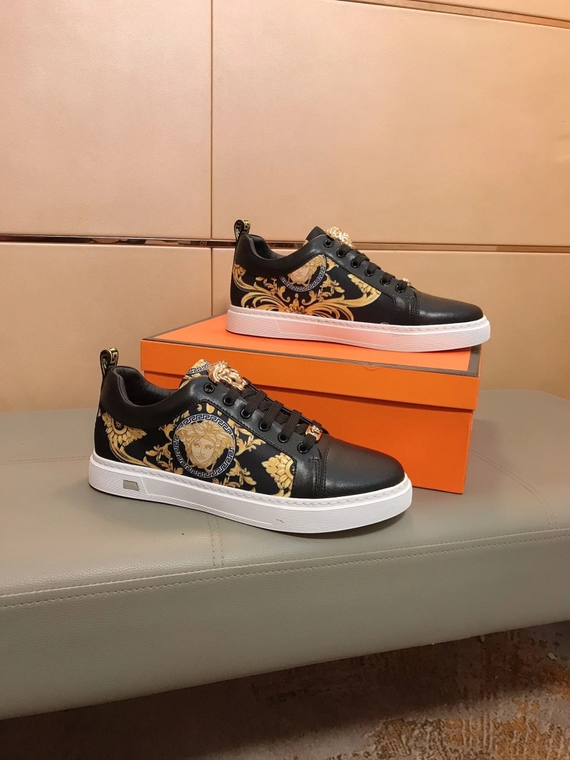 Gxvxnchy Sneakers Sophisticated 153412