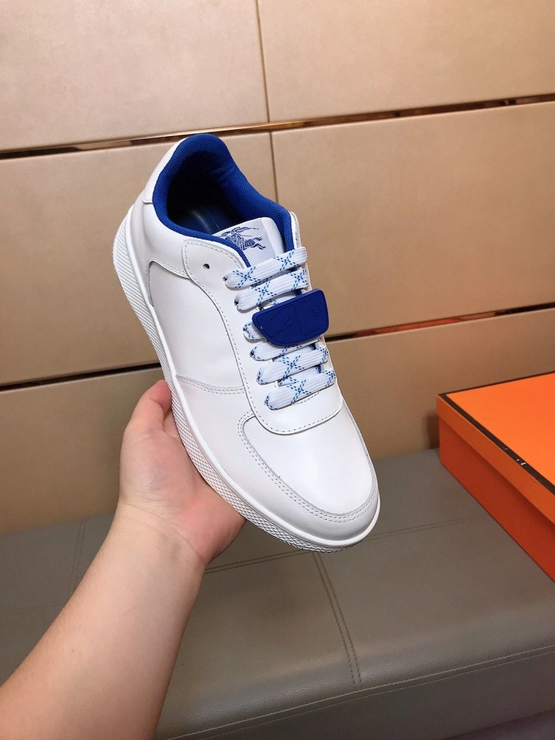 HighQuality Bxrbxrry Sneakers 115108
