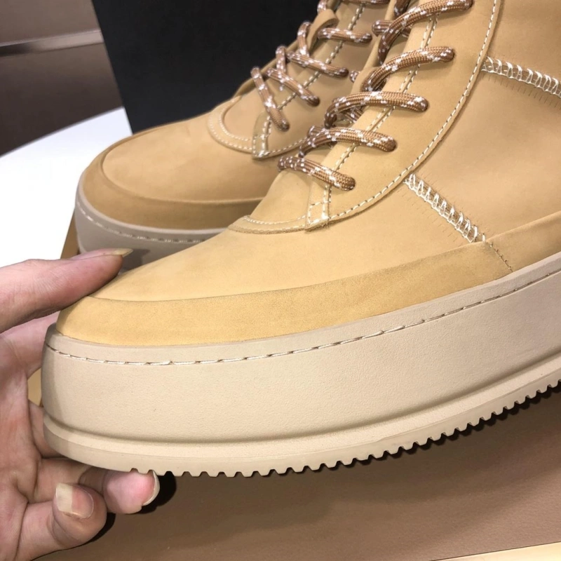 UGX Boots Compact 228191