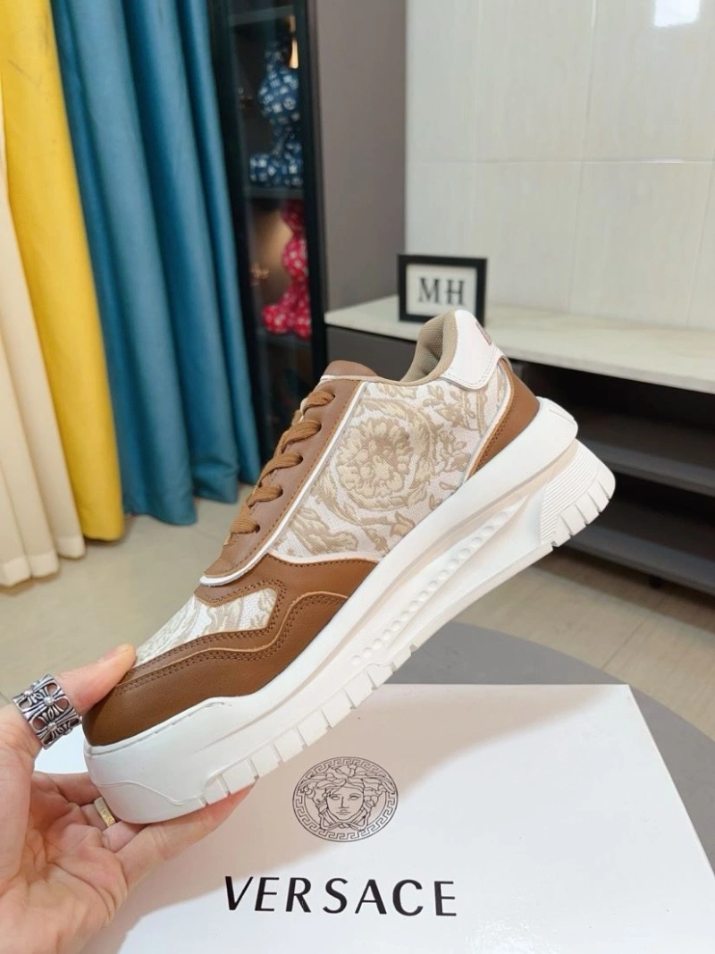 Gxvxnchy Sneakers ModernLook 153409