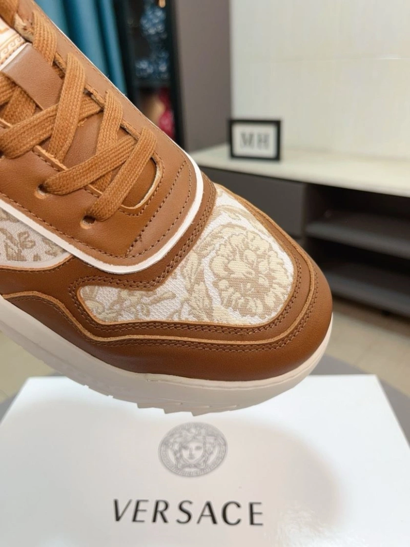 Gxvxnchy Sneakers ModernLook 153409