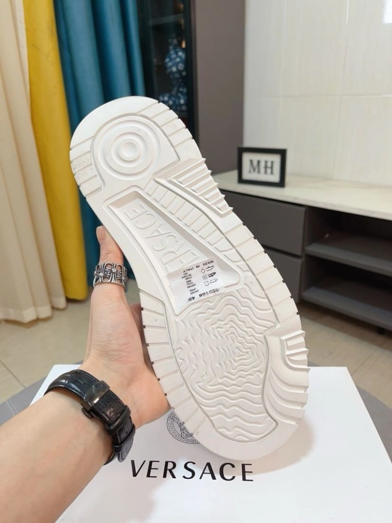 Gxvxnchy Sneakers Affordable 153407