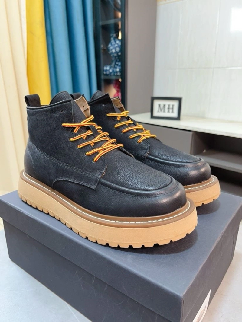 Reliable UGX Casual Shoes 228112