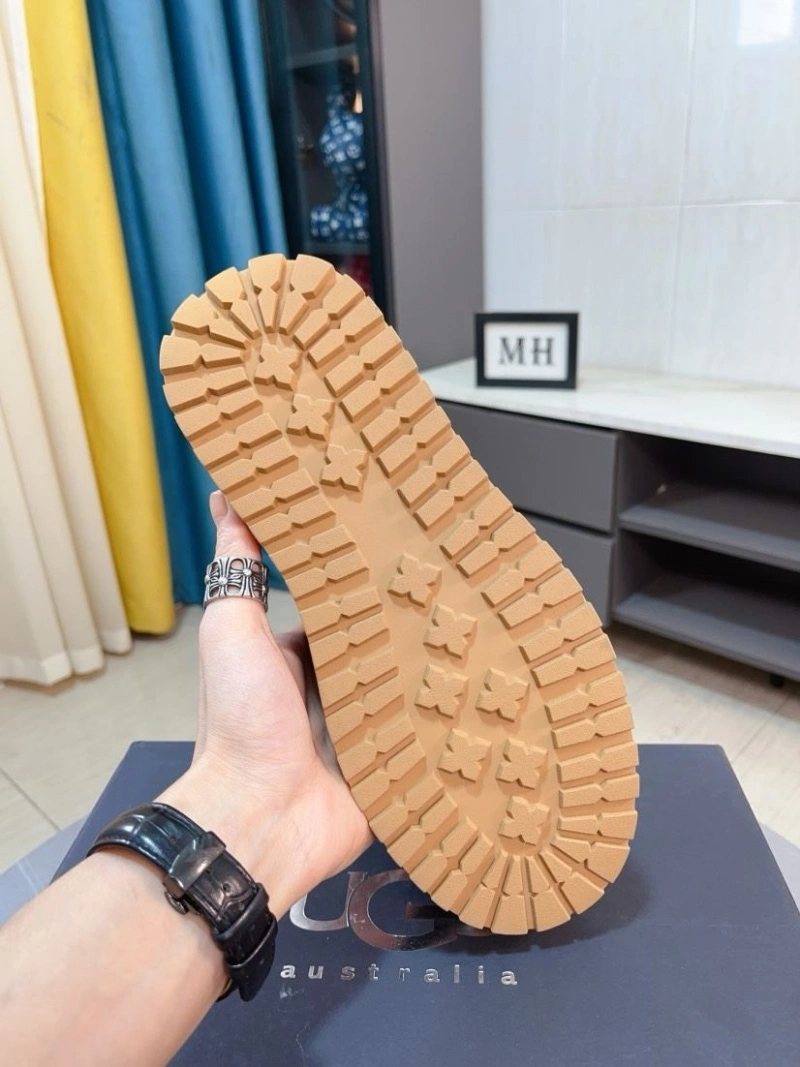 Affordable UGX Casual Shoes 228106