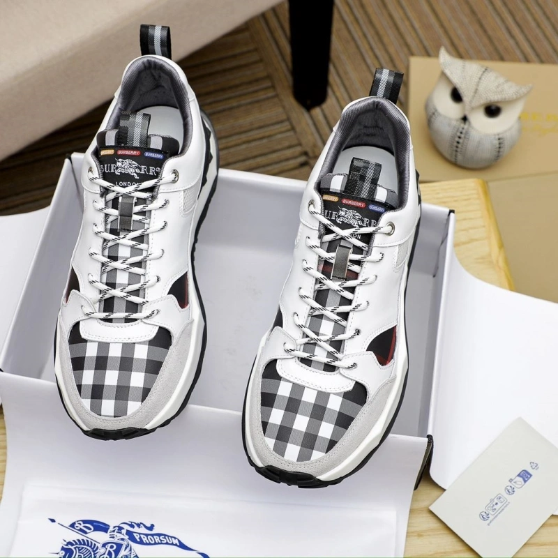 EyeCatching Bxrbxrry Sneakers 115109
